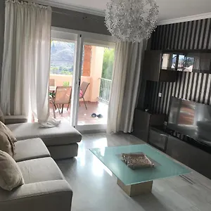 https://townhouse-alhaurin-golf-resort.es-andalucia.com